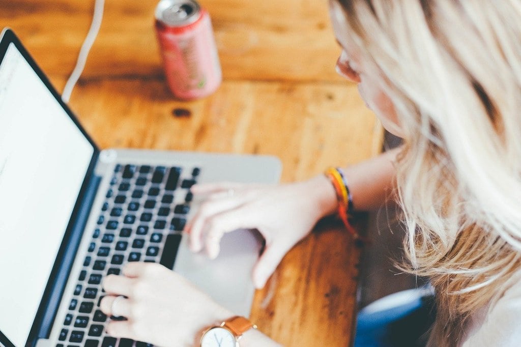 L'IA générative peut-elle remplacer les créateurs de contenu ?